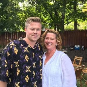 Meet your Posher, George